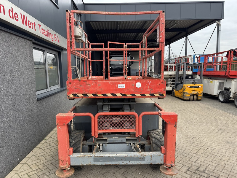 Skyjack SJ 6832RT Schaarhoogwerker / Scissor / Arbeitsbuhne 2015 4X4 Kubota Diesel 12M Werkhoogte - Plataforma de Tijera/ Plataforma de tesoura: foto 4 Skyjack SJ 6832RT Schaarhoogwerker / Scissor / Arbeitsbuhne 2015 4X4 Kubota Diesel 12M Werkhoogte - Plataforma de Tijera/ Plataforma de tesoura: foto 4