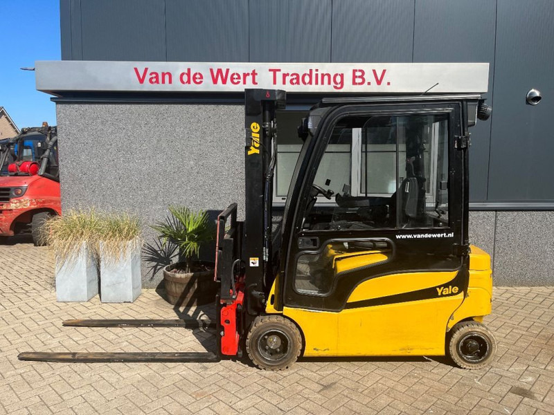 Yale ERP20VF duplo330 sideshift forkpositioner 2016 electrisch - Empilhadeira elétrica: foto 1 Yale ERP20VF duplo330 sideshift forkpositioner 2016 electrisch - Empilhadeira elétrica: foto 1
