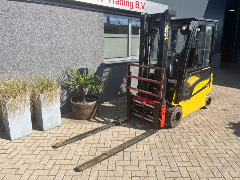 Yale ERP20VF duplo330 sideshift forkpositioner 2016 electrisch - Empilhadeira elétrica: foto 3 Yale ERP20VF duplo330 sideshift forkpositioner 2016 electrisch - Empilhadeira elétrica: foto 3