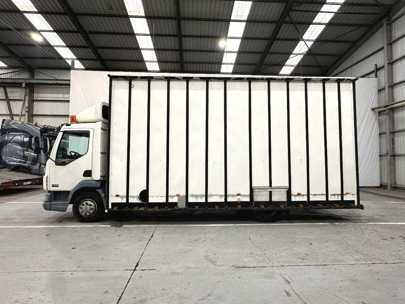 DAF LF 45 180 GLASVERVOER / TRANSPORT GLAS -GLASS - VERRE - Caminhão: foto 2 DAF LF 45 180 GLASVERVOER / TRANSPORT GLAS -GLASS - VERRE - Caminhão: foto 2