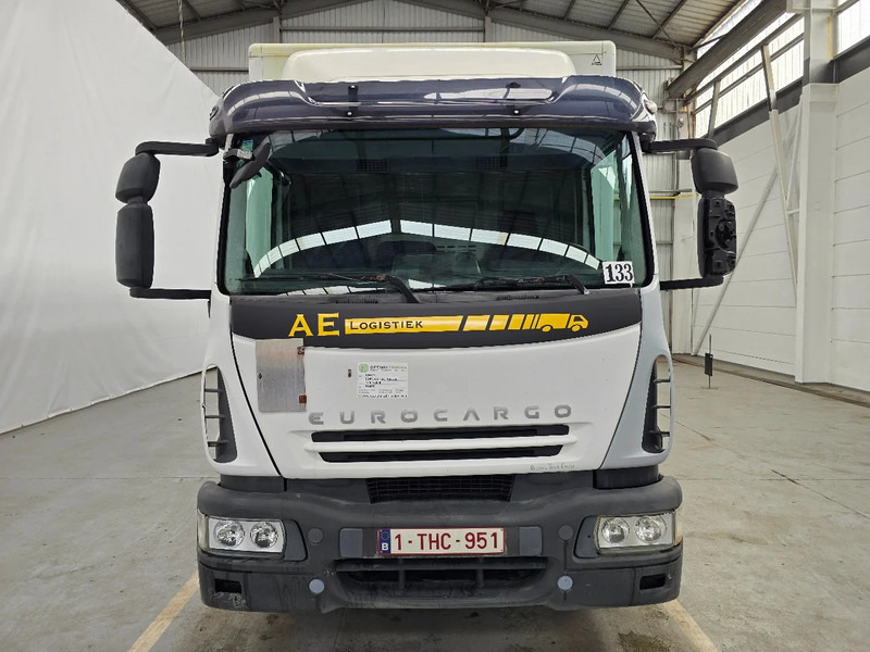 Iveco EuroCargo 120 E22 / MANUEL / EURO 5 / AIRCO - Caminhão furgão: foto 2 Iveco EuroCargo 120 E22 / MANUEL / EURO 5 / AIRCO - Caminhão furgão: foto 2