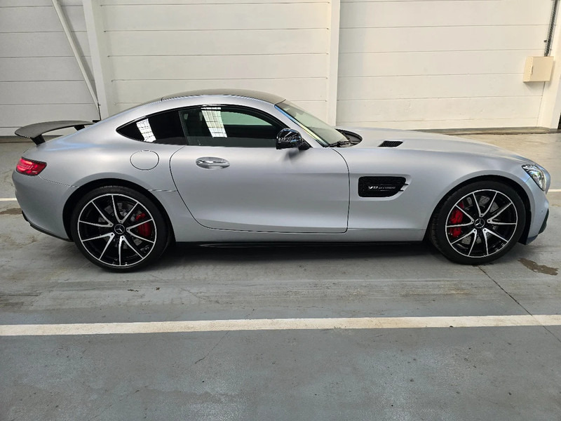Mercedes-Benz AMG GT S / V8 BITURBO / DESIGNO / 54km !!! - Automóvel: foto 4 Mercedes-Benz AMG GT S / V8 BITURBO / DESIGNO / 54km !!! - Automóvel: foto 4