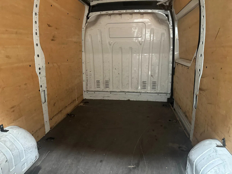 Renault Master 2.3 - Furgão: foto 5 Renault Master 2.3 - Furgão: foto 5