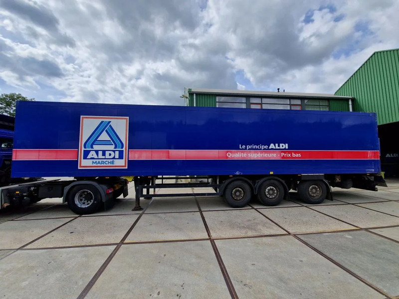 Schmitz Cargobull SKO 24 - Semireboque furgão: foto 4 Schmitz Cargobull SKO 24 - Semireboque furgão: foto 4