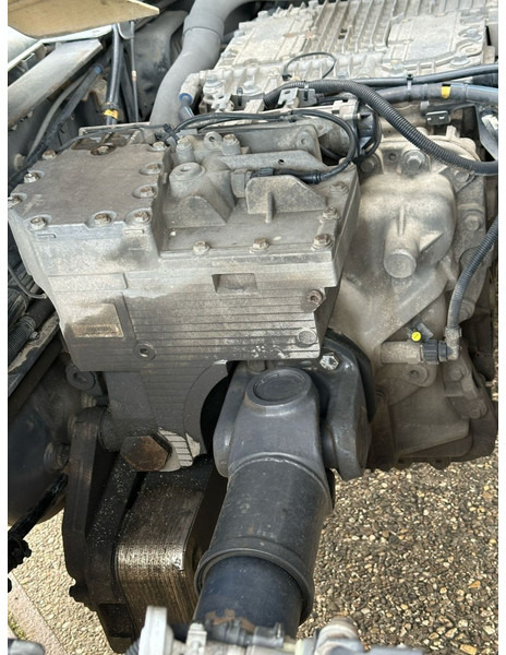 Tractor Renault Premium 460 DXI Voith Retarder Euro5 EEV 2x Fueltank: foto 9