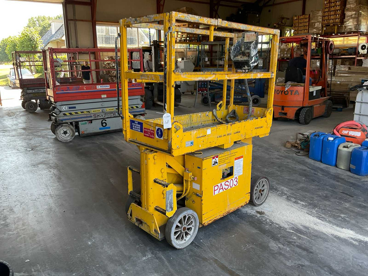 1994 UPRIGHT 65000-001 AERIAL PLATFORM - Plataforma aérea: foto 3 1994 UPRIGHT 65000-001 AERIAL PLATFORM - Plataforma aérea: foto 3