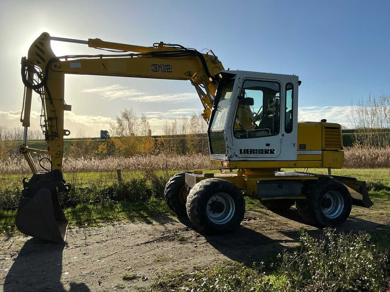 2001 LIEBHERR A312 WHEELED EXCAVATOR - Escavadeira de rodas: foto 2 2001 LIEBHERR A312 WHEELED EXCAVATOR - Escavadeira de rodas: foto 2