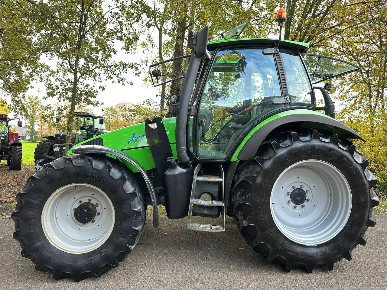 2003 DEUTZ-FAHR AGROTRON 115 MK3 ALL-WHEEL DRIVE FARM TRACTOR - Trator: foto 3 2003 DEUTZ-FAHR AGROTRON 115 MK3 ALL-WHEEL DRIVE FARM TRACTOR - Trator: foto 3