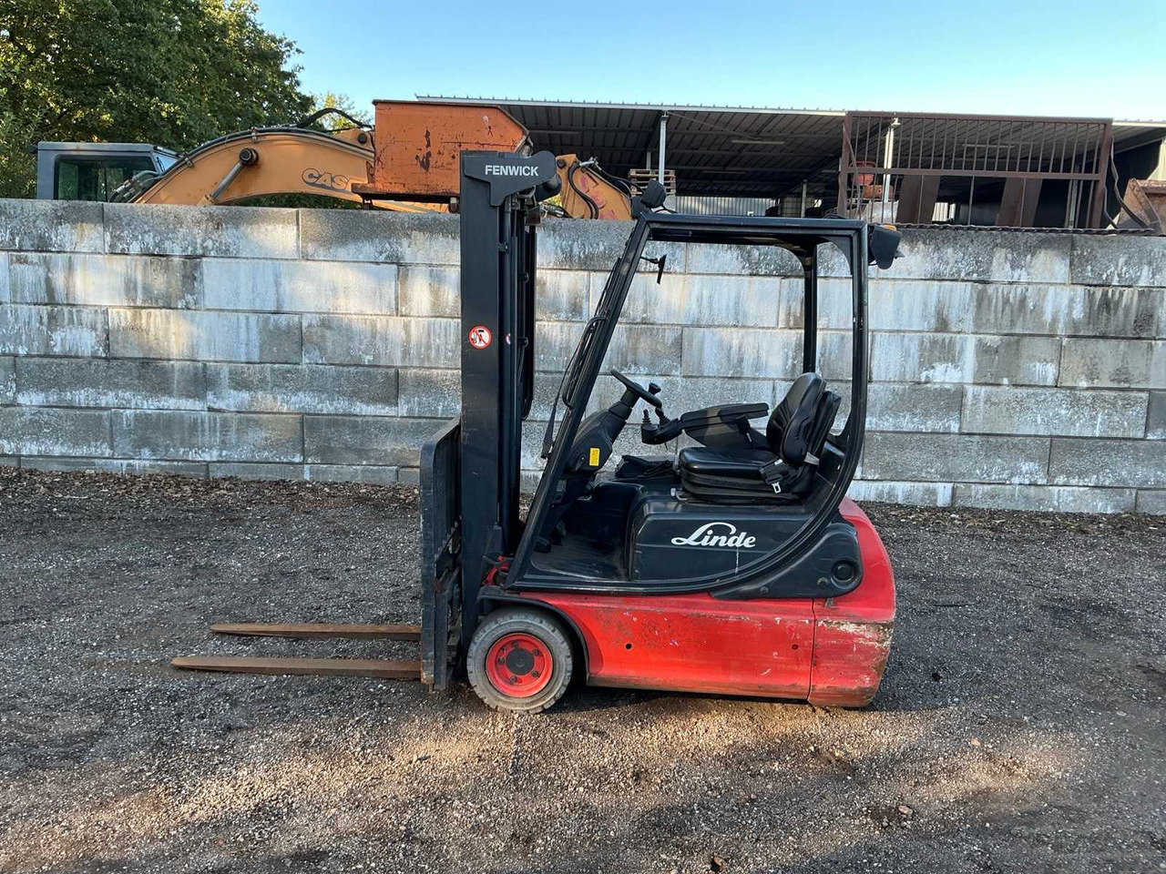 2003 LINDE E16 C02 FORKLIFT - Empilhadeira: foto 2 2003 LINDE E16 C02 FORKLIFT - Empilhadeira: foto 2