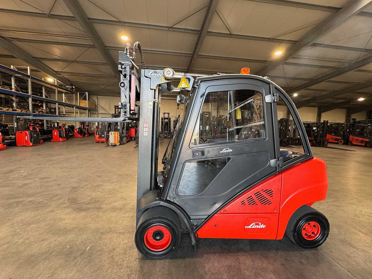 2012 SERVICE + UVV 09/2026 LINDE H25D 3RD + 4TH VALVE FORK ADJUSTER 163CM FREE STROKE DIESEL FORKLIFT - Empilhadeira: foto 3 2012 SERVICE + UVV 09/2026 LINDE H25D 3RD + 4TH VALVE FORK ADJUSTER 163CM FREE STROKE DIESEL FORKLIFT - Empilhadeira: foto 3