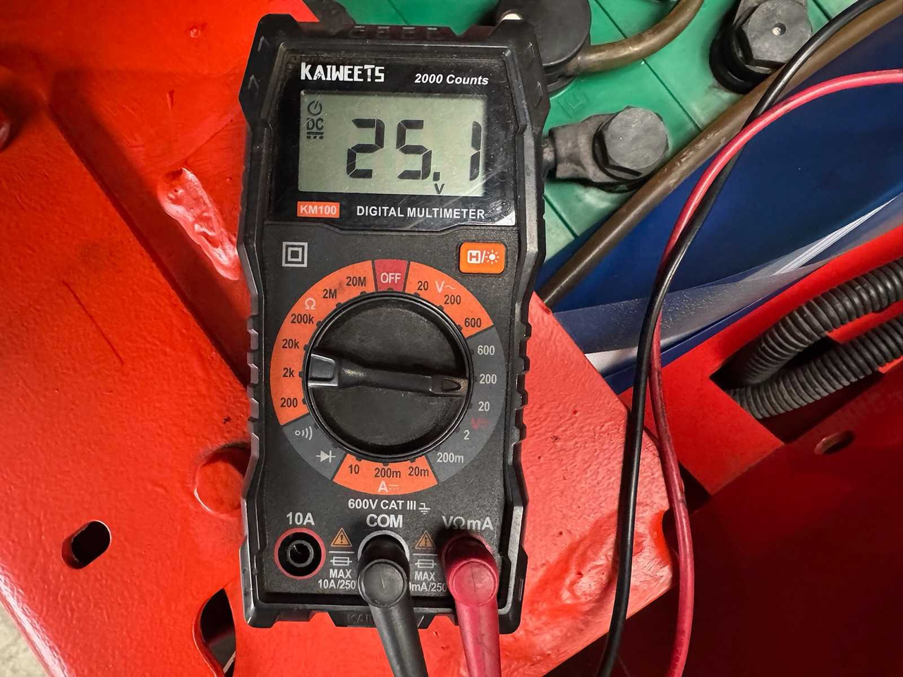 Empilhadeira 2012 SERVICE +UVV 09/2026 LINDE L16AP 1.600KG TRIPLEX 470CM PALLET TRUCK ANT 4.430 HOURS: foto 12