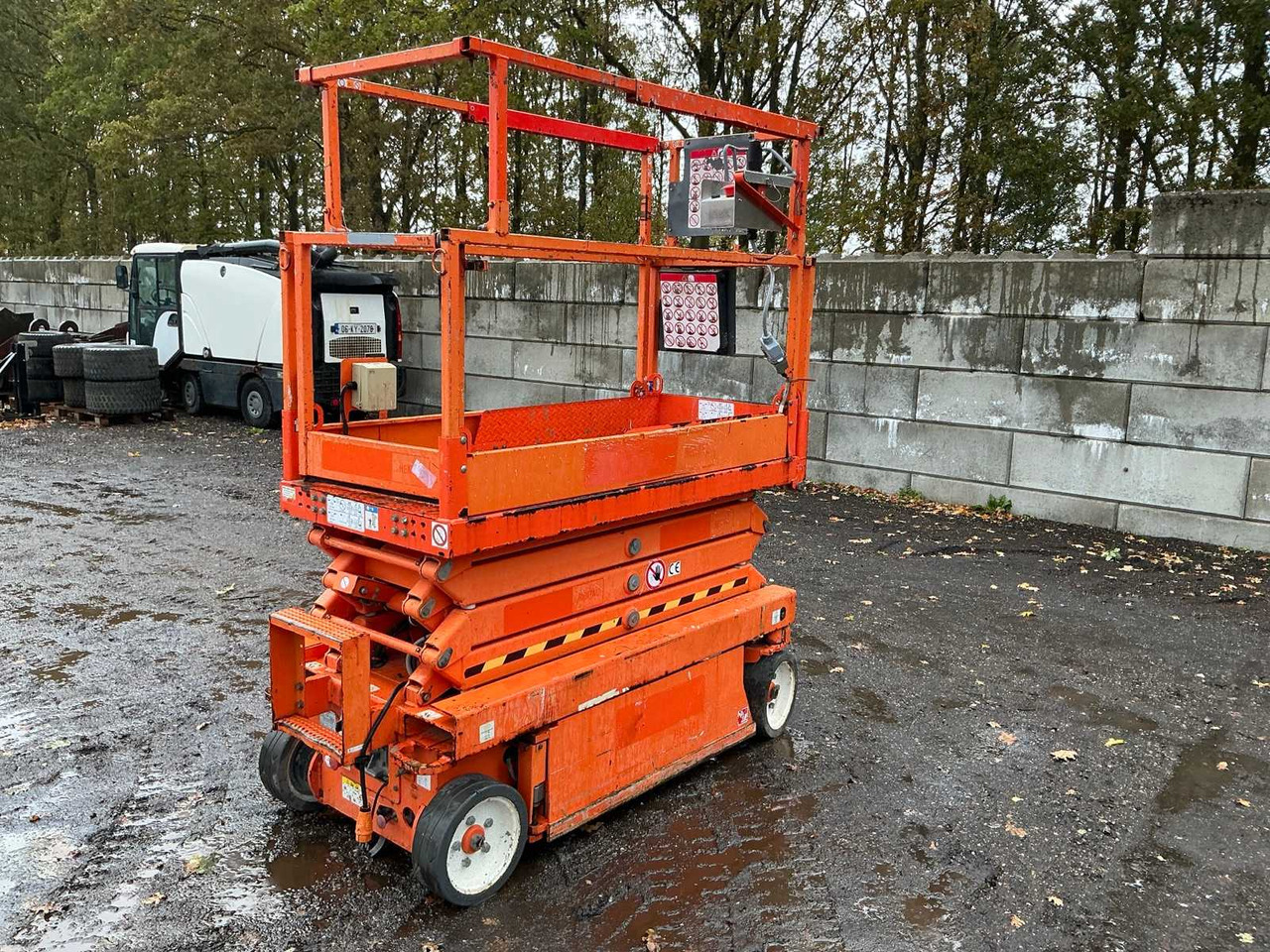 2015 SKYJACK SJ 111 3219 AERIAL PLATFORM - Plataforma aérea: foto 5 2015 SKYJACK SJ 111 3219 AERIAL PLATFORM - Plataforma aérea: foto 5