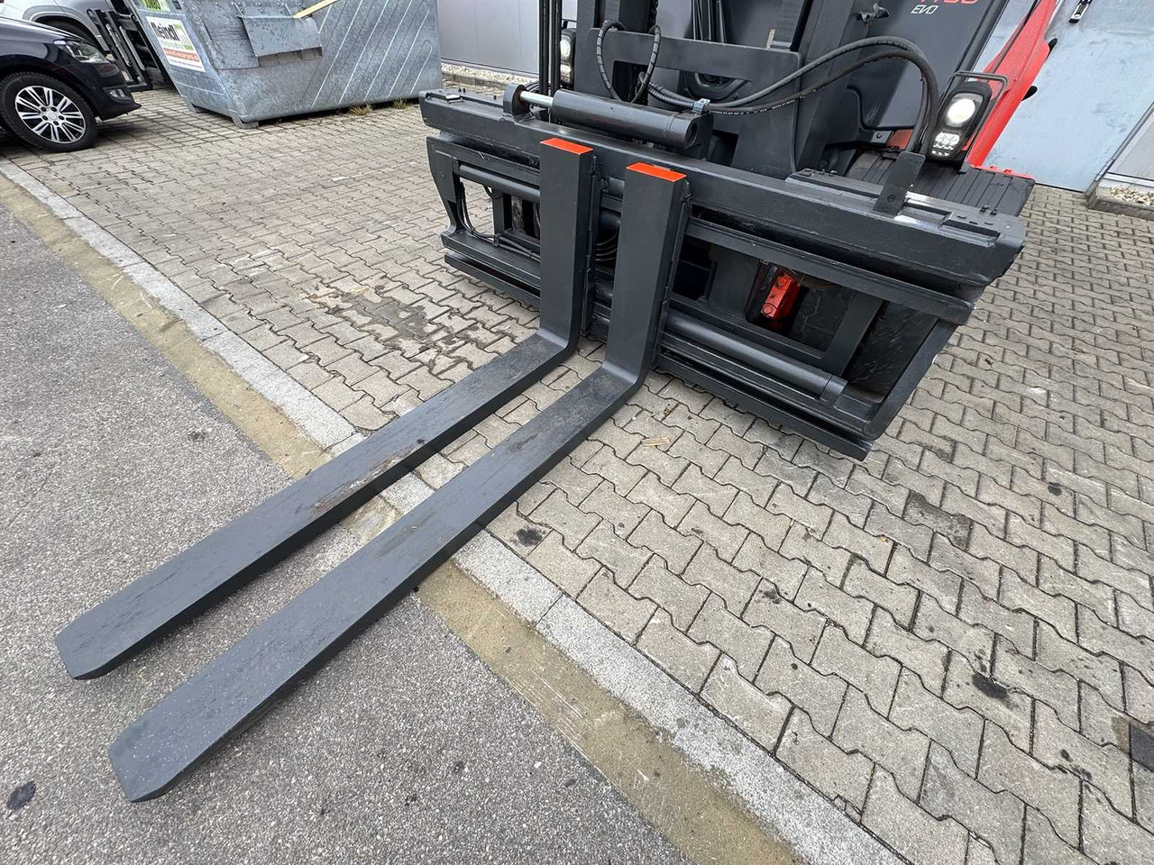 2016 LINDE H80D-900 H80 8,000KG DIESEL FORKLIFT FORKLIFT 3+4TH VALVE ZVG+SS 5,446 HOURS. - Empilhadeira: foto 4 2016 LINDE H80D-900 H80 8,000KG DIESEL FORKLIFT FORKLIFT 3+4TH VALVE ZVG+SS 5,446 HOURS. - Empilhadeira: foto 4