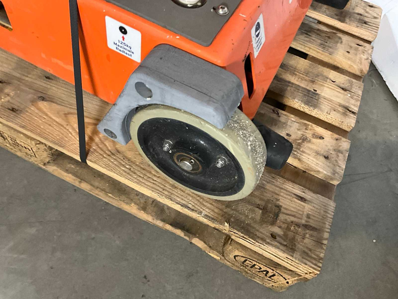 2017 JLG ECOLIFT 50 PASSENGER LIFT 3,5M MANUAL - Plataforma aérea: foto 5 2017 JLG ECOLIFT 50 PASSENGER LIFT 3,5M MANUAL - Plataforma aérea: foto 5