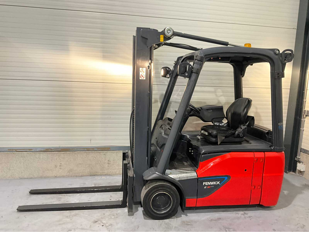 2017 LINDE E18-02 1800KG LI-ION 4171HOUR FORKLIFT - Empilhadeira: foto 2 2017 LINDE E18-02 1800KG LI-ION 4171HOUR FORKLIFT - Empilhadeira: foto 2