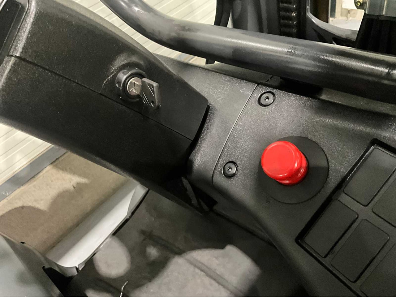 Empilhadeira 2017 LINDE E30L-01 3000KG FORK ADJUSTER FORKLIFT: foto 16