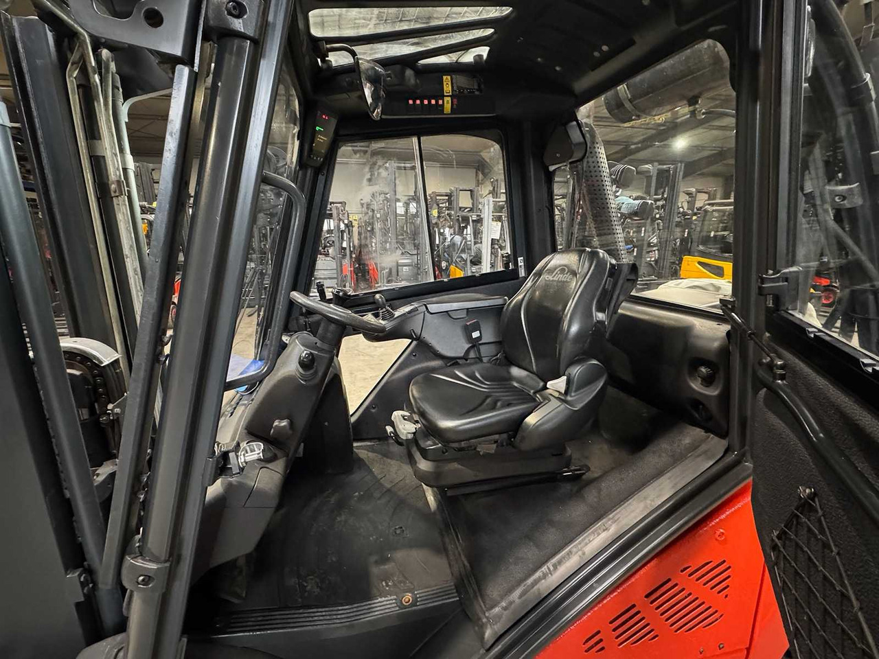 Empilhadeira 2019 SERVICE + UVV 10/2026 LINDE H25D-02 EVO 2.500KG TRIPLEX 3.+4.: foto 15 Empilhadeira 2019 SERVICE + UVV 10/2026 LINDE H25D-02 EVO 2.500KG TRIPLEX 3.+4.: foto 15