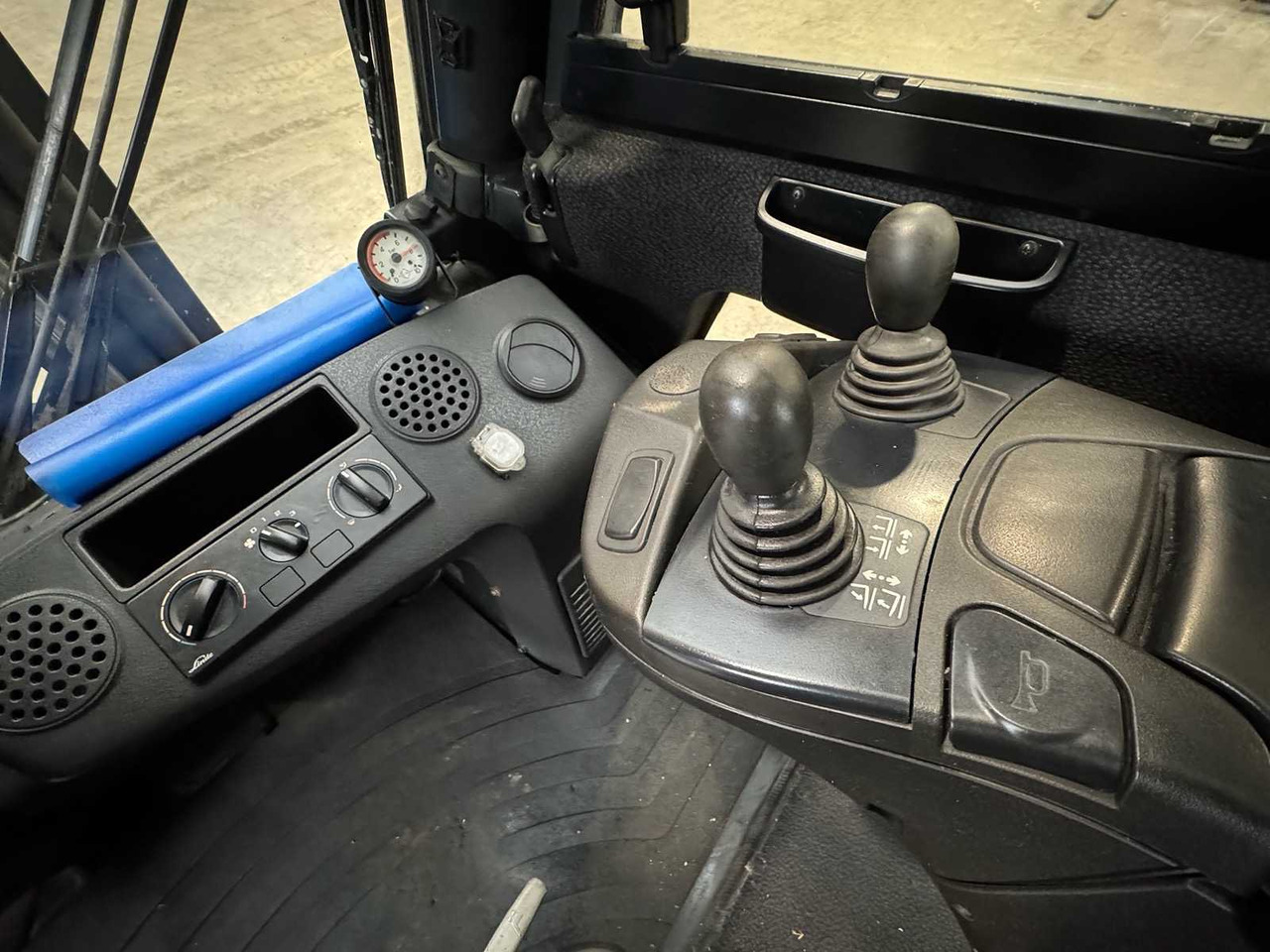 Empilhadeira 2019 SERVICE + UVV 10/2026 LINDE H25D-02 EVO 2.500KG TRIPLEX 3.+4.: foto 17 Empilhadeira 2019 SERVICE + UVV 10/2026 LINDE H25D-02 EVO 2.500KG TRIPLEX 3.+4.: foto 17