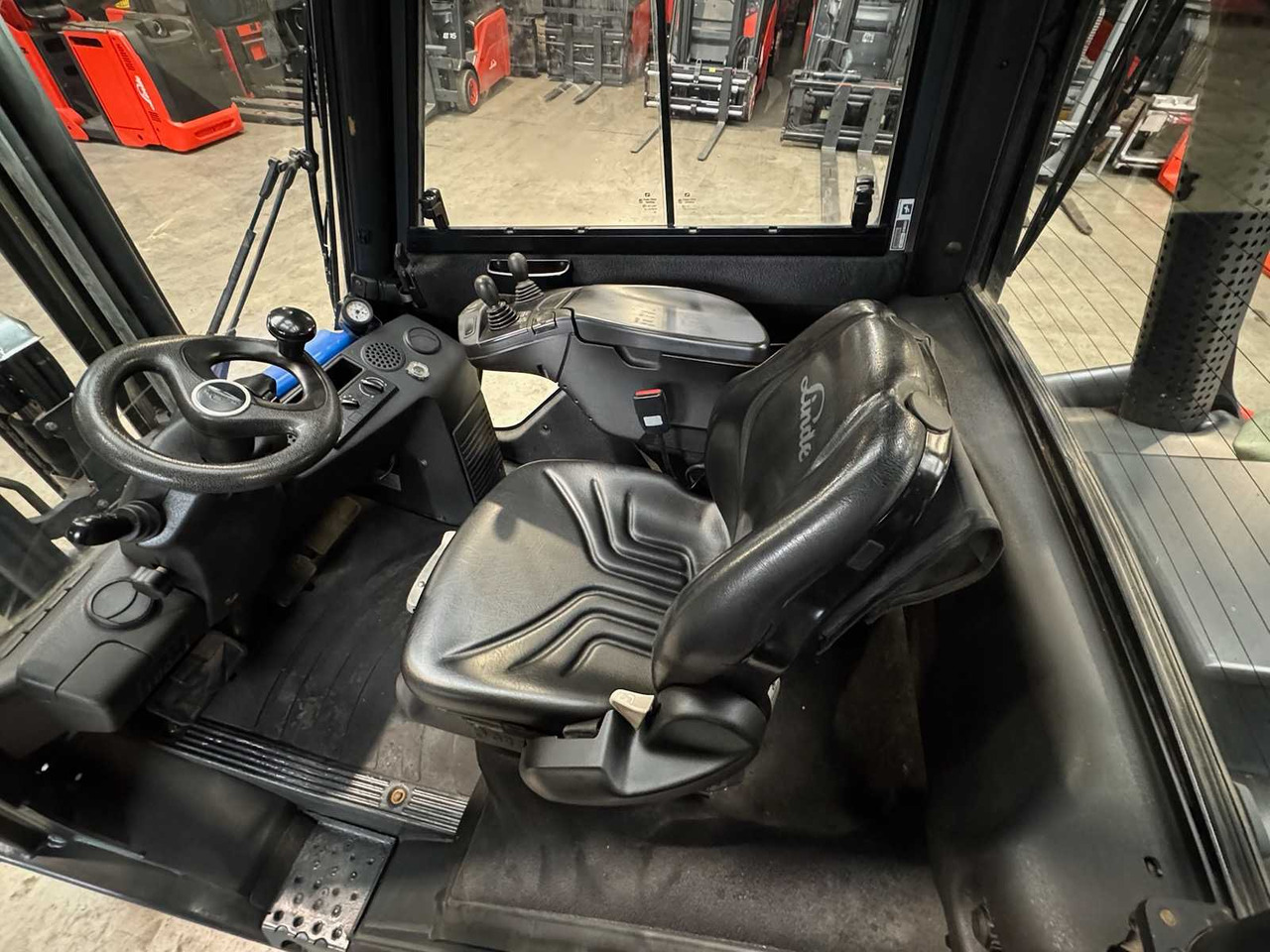 Empilhadeira 2019 SERVICE + UVV 10/2026 LINDE H25D-02 EVO 2.500KG TRIPLEX 3.+4.: foto 16 Empilhadeira 2019 SERVICE + UVV 10/2026 LINDE H25D-02 EVO 2.500KG TRIPLEX 3.+4.: foto 16