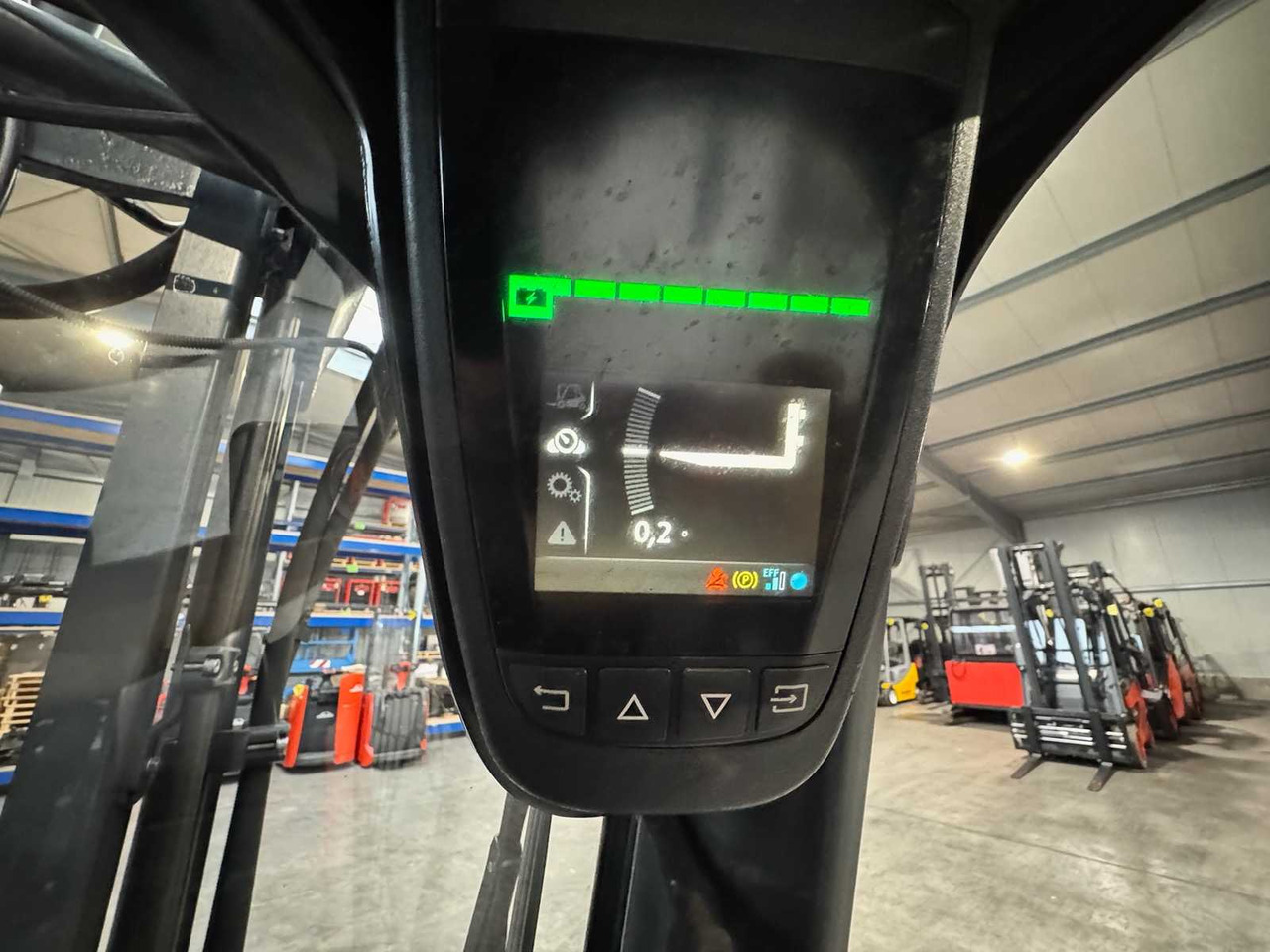 Empilhadeira 2020 SERVICE + UVV 09/2026 LINDE E14-02 EVO 1.400KG 3.+4.: foto 16 Empilhadeira 2020 SERVICE + UVV 09/2026 LINDE E14-02 EVO 1.400KG 3.+4.: foto 16