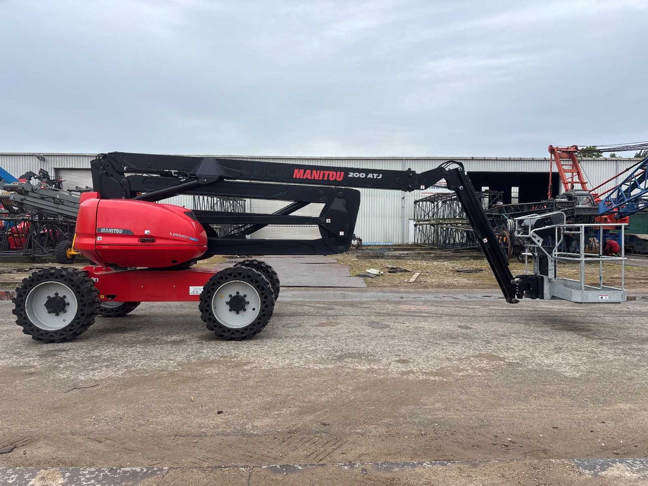 2021 MANITOU 200 ATJ AERIAL PLATFORM - Plataforma aérea: foto 3 2021 MANITOU 200 ATJ AERIAL PLATFORM - Plataforma aérea: foto 3