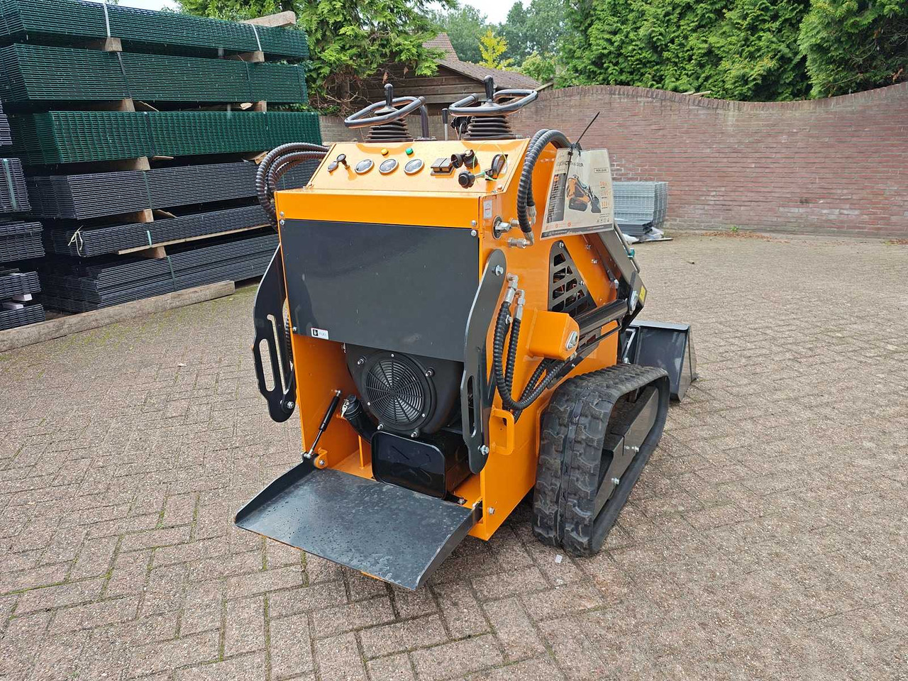 ARTEER - 2025 - QB-480 - SKID STEER LOADER - Mini carregadeira de esteiras: foto 5 ARTEER - 2025 - QB-480 - SKID STEER LOADER - Mini carregadeira de esteiras: foto 5