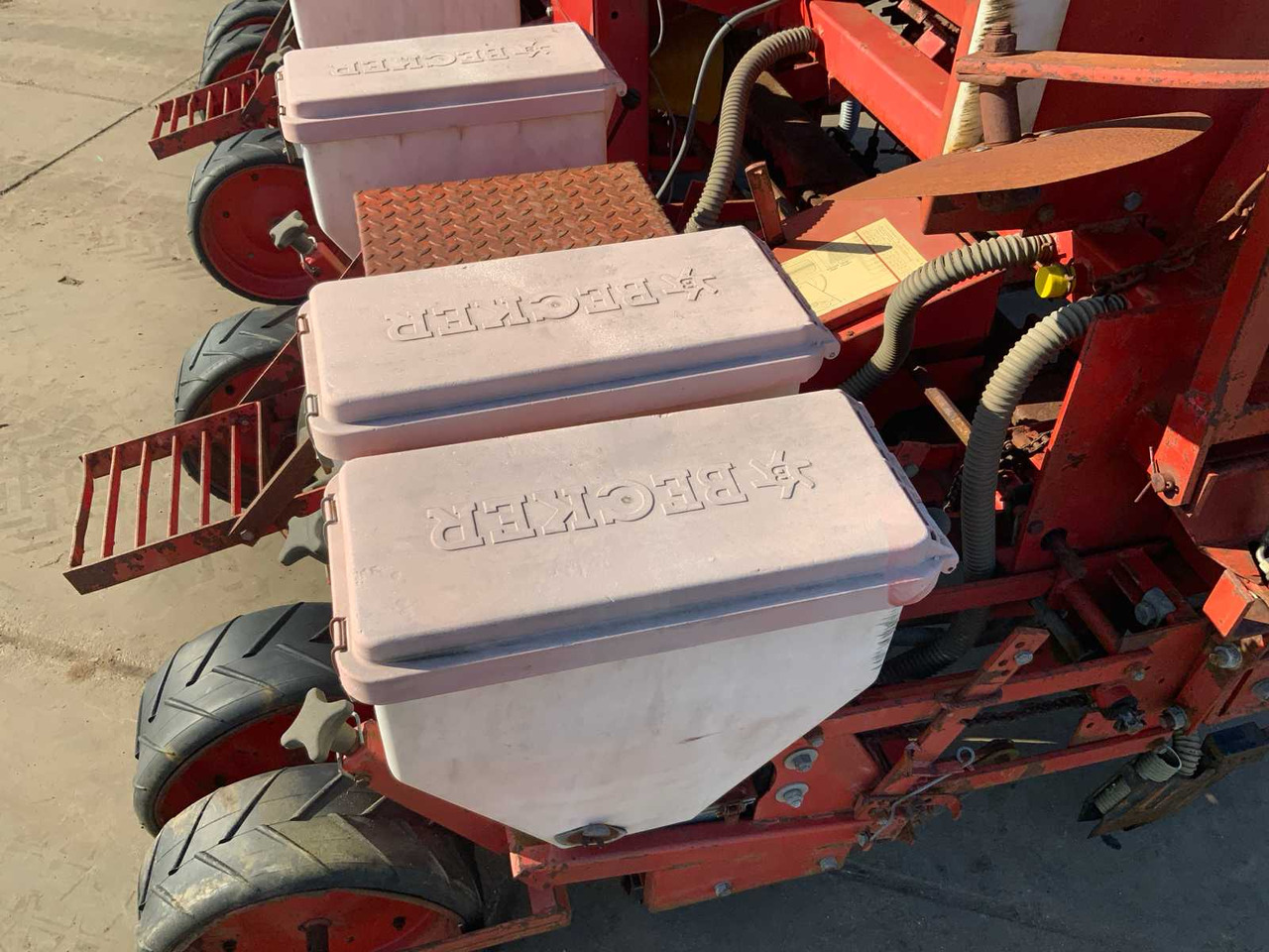 Máquina para semear Becker Aeromat T6Z: foto 17
