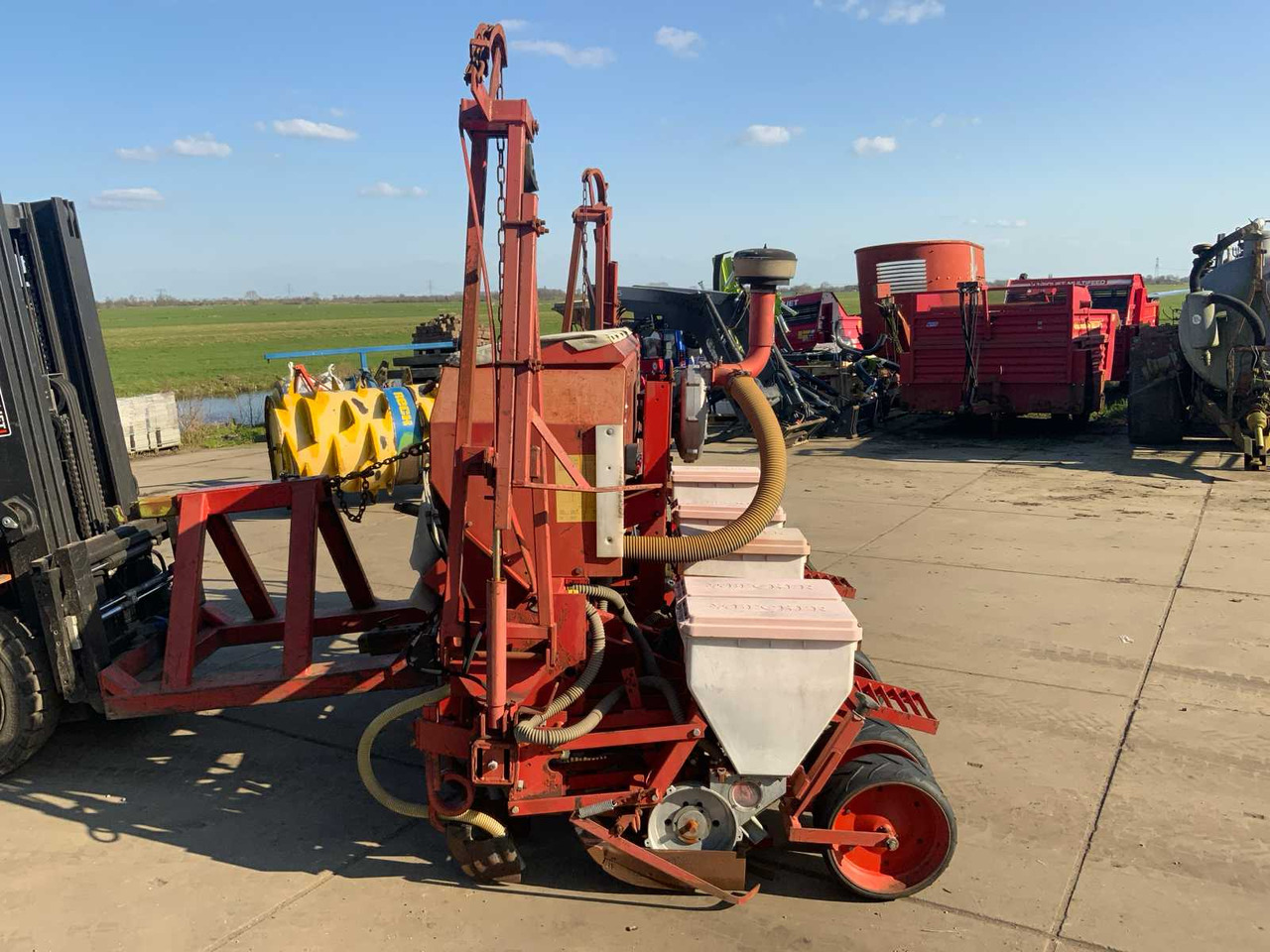 Máquina para semear Becker Aeromat T6Z: foto 8
