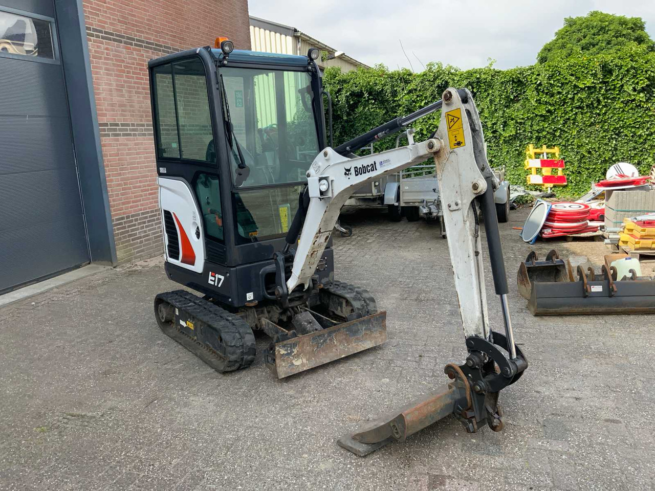 Bobcat E17 - Mini escavadeira: foto 4 Bobcat E17 - Mini escavadeira: foto 4