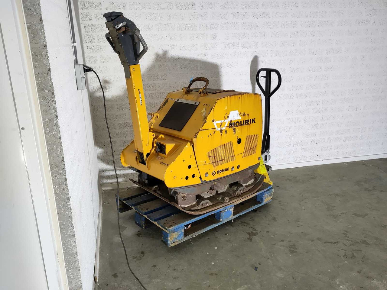 Bomag BPR 100/80D - Placas vibratórias: foto 3 Bomag BPR 100/80D - Placas vibratórias: foto 3