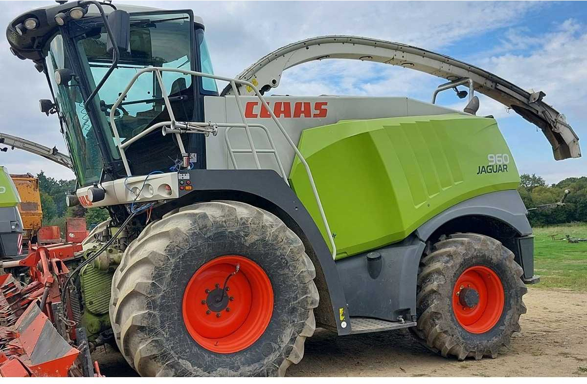 CLAAS - 2011 - 960 - HARVESTER-CHOPPER - Picadora de forragem automotriz: foto 1 CLAAS - 2011 - 960 - HARVESTER-CHOPPER - Picadora de forragem automotriz: foto 1