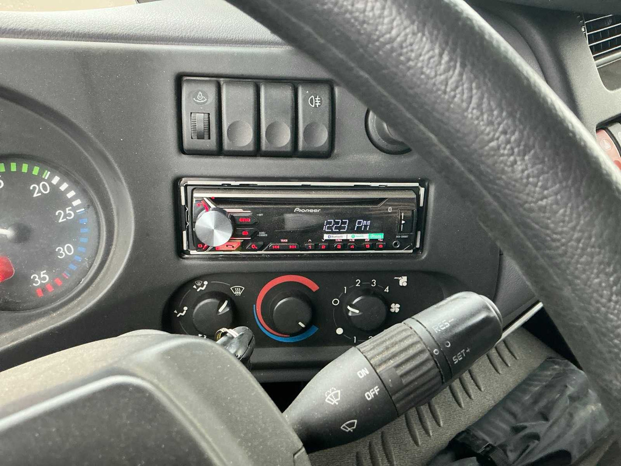 Caminhão 2002 DAF LF TRUCK: foto 11 Caminhão 2002 DAF LF TRUCK: foto 11