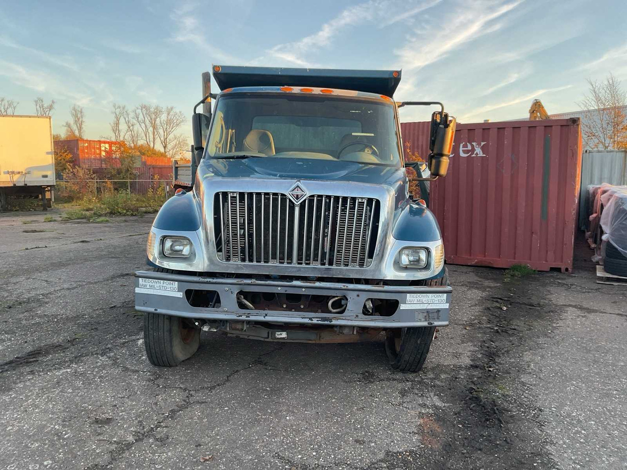 2006 INTERNATIONAL 7400 TIPPER - Caminhão: foto 2 2006 INTERNATIONAL 7400 TIPPER - Caminhão: foto 2