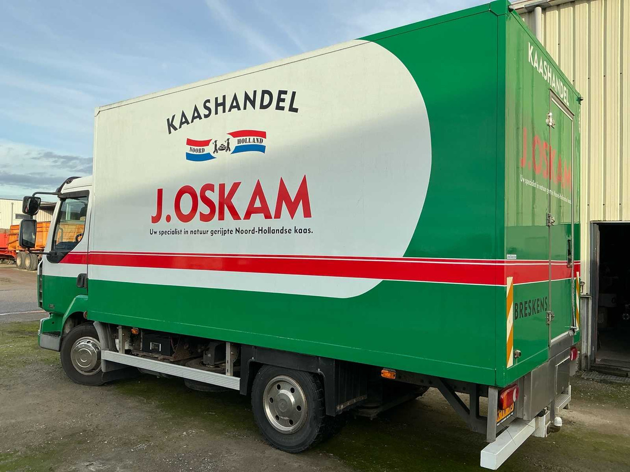 2006 RENAULT MIDLUM 220 DCI TRUCK - Caminhão: foto 4 2006 RENAULT MIDLUM 220 DCI TRUCK - Caminhão: foto 4