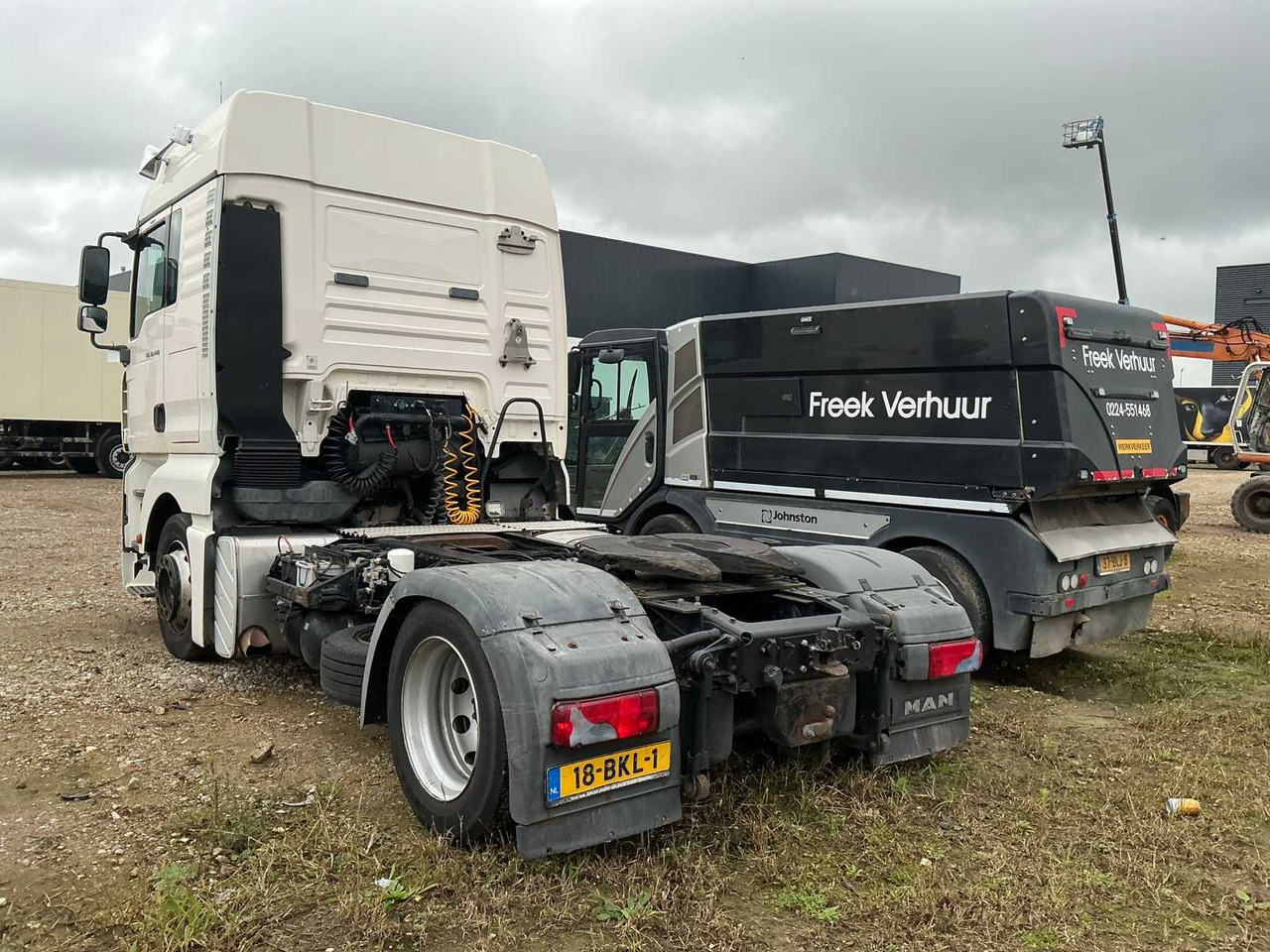 2007 MAN TGA 18.440 4X2 LLS-U 4X2 SEMI-TRAILER TRACTOR - Caminhão: foto 5 2007 MAN TGA 18.440 4X2 LLS-U 4X2 SEMI-TRAILER TRACTOR - Caminhão: foto 5