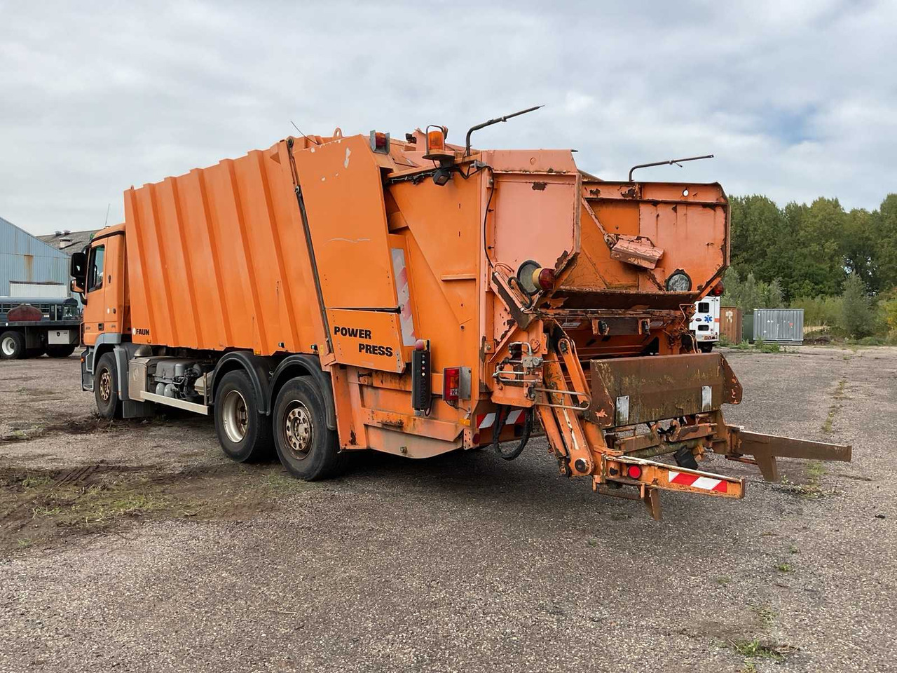 2009 MERCEDES-BENZ ACTROS 2532 GARBAGE TRUCK - Caminhão: foto 4 2009 MERCEDES-BENZ ACTROS 2532 GARBAGE TRUCK - Caminhão: foto 4