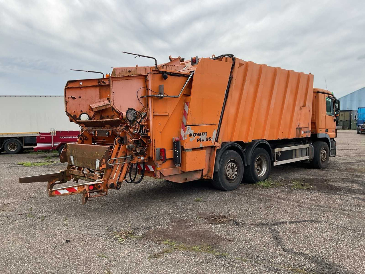 2009 MERCEDES-BENZ ACTROS 2532 GARBAGE TRUCK - Caminhão: foto 3 2009 MERCEDES-BENZ ACTROS 2532 GARBAGE TRUCK - Caminhão: foto 3
