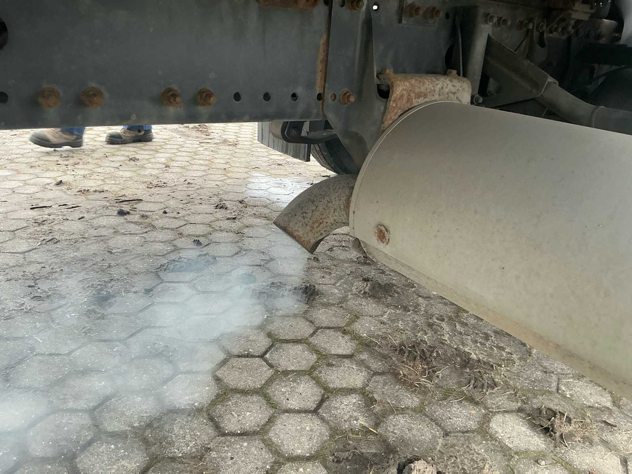 Caminhão 2010 MAN TGL 12.180 4X2 BL EEV TRUCK: foto 12