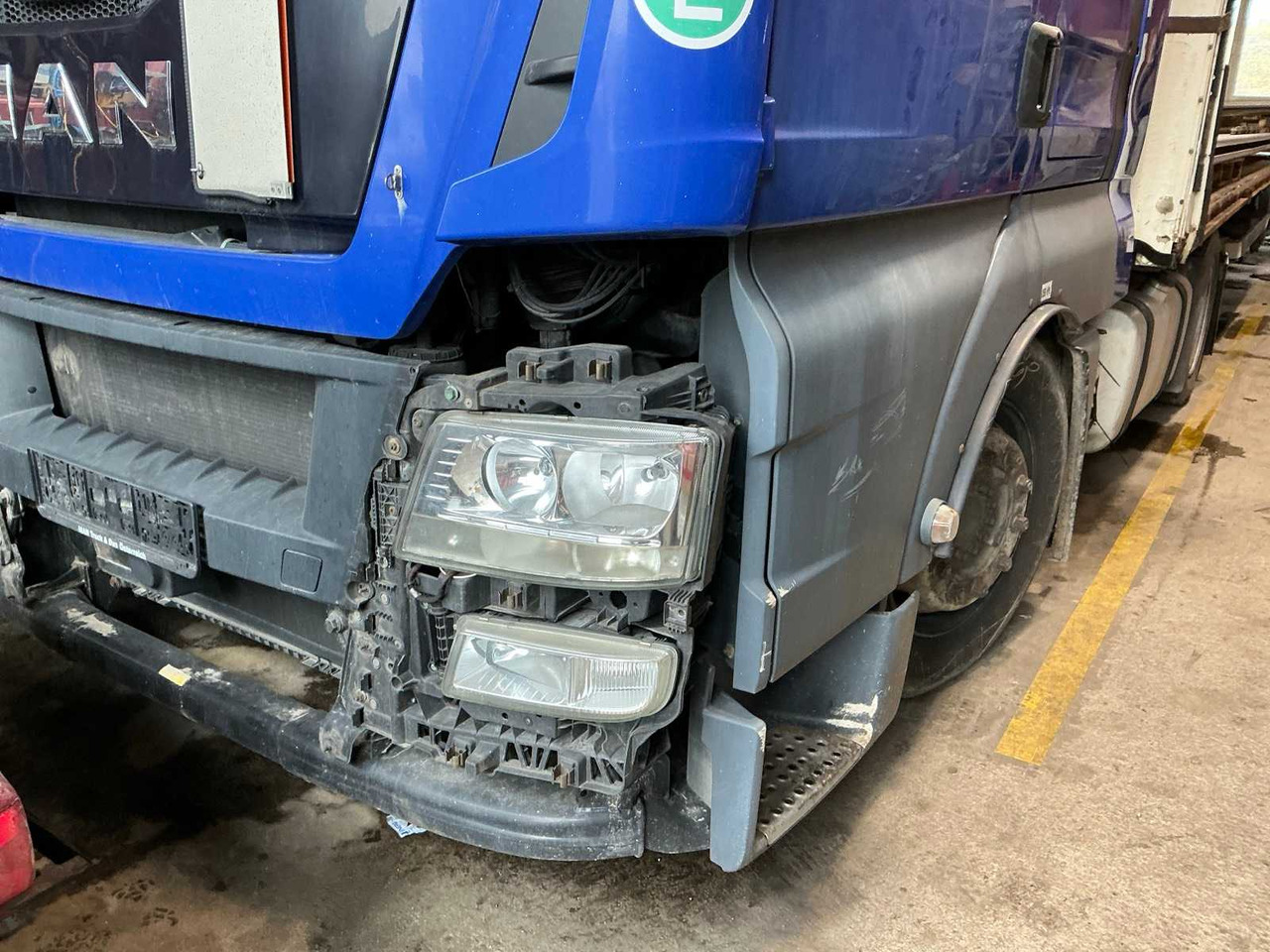 2015 MAN TGX TRACTOR UNIT INCLUDING TRAILER - Caminhão: foto 3 2015 MAN TGX TRACTOR UNIT INCLUDING TRAILER - Caminhão: foto 3