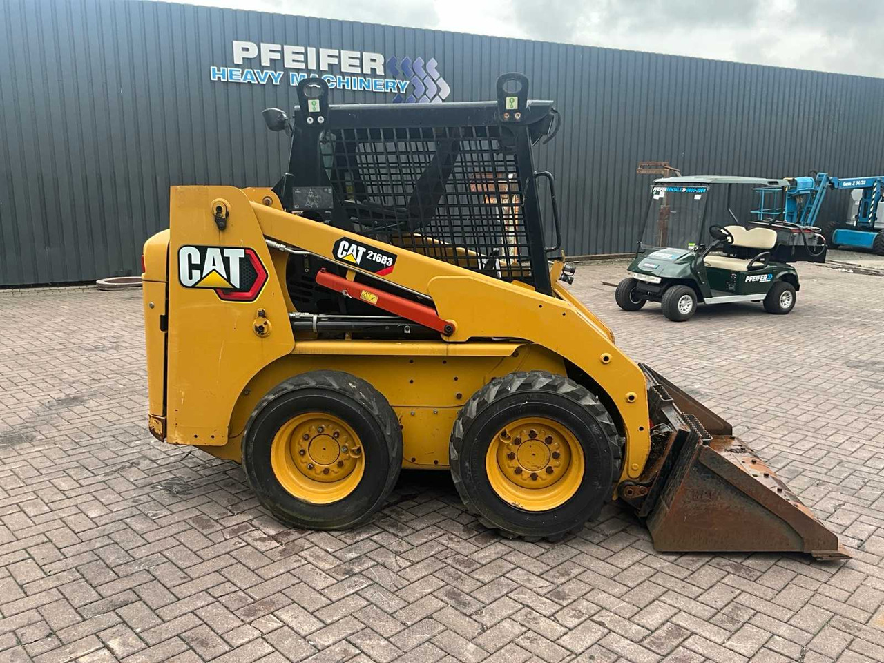 Caterpillar 216B3 - Mini carregadeira: foto 5 Caterpillar 216B3 - Mini carregadeira: foto 5