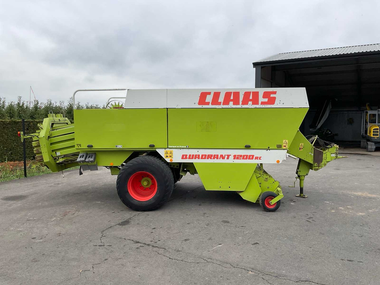 Claas Quadrant 1200 RC - Enfardadeira de fardos quadrados: foto 4 Claas Quadrant 1200 RC - Enfardadeira de fardos quadrados: foto 4