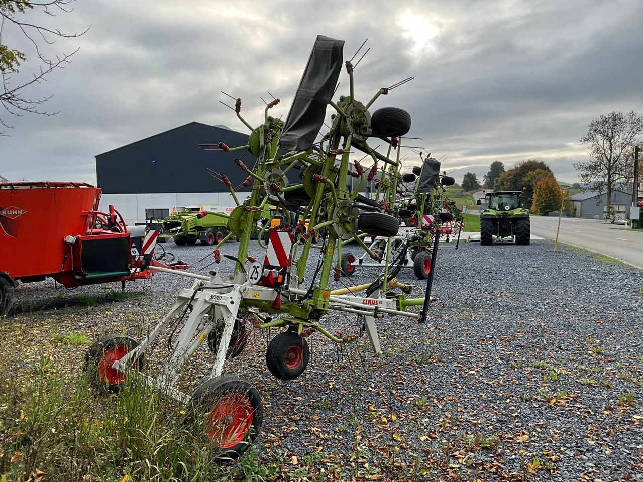 Claas Volto 900T - Máquina para produção de feno: foto 5 Claas Volto 900T - Máquina para produção de feno: foto 5
