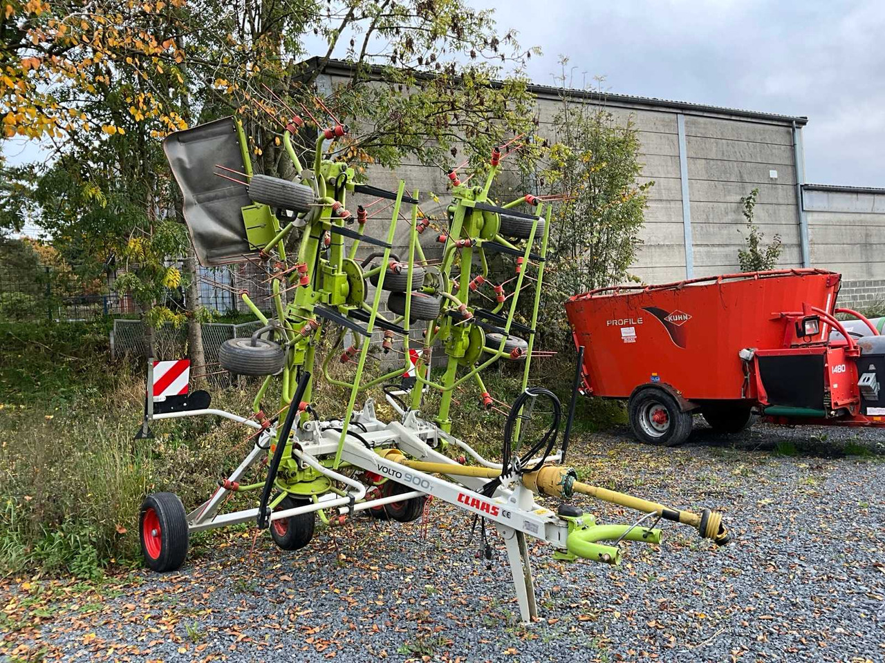 Claas Volto 900T - Máquina para produção de feno: foto 3 Claas Volto 900T - Máquina para produção de feno: foto 3