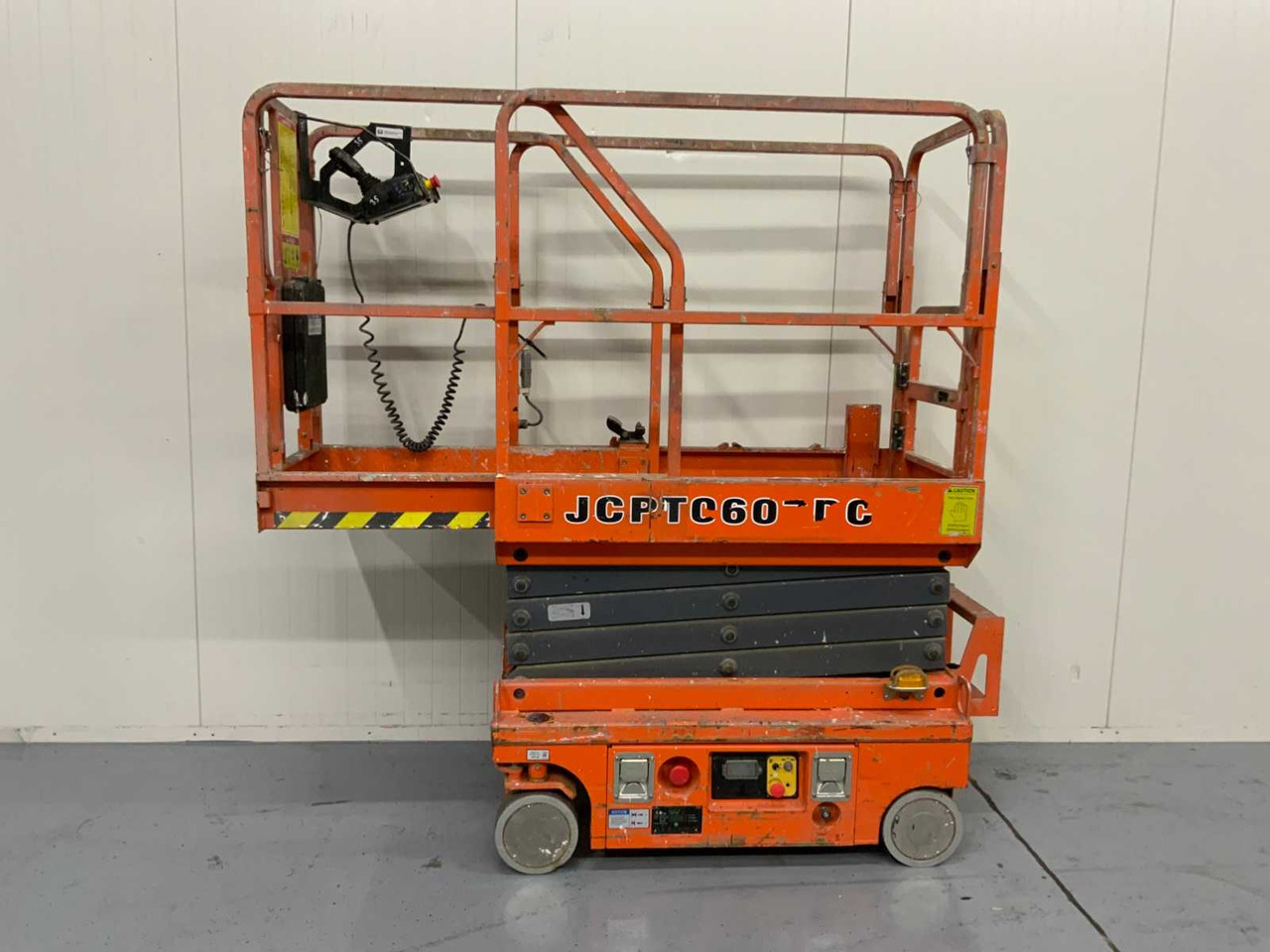 DINGLI JCTP0607DCS AERIAL PLATFORM, WORKING HEIGHT 5.60M, 2018 - Plataforma aérea: foto 5 DINGLI JCTP0607DCS AERIAL PLATFORM, WORKING HEIGHT 5.60M, 2018 - Plataforma aérea: foto 5