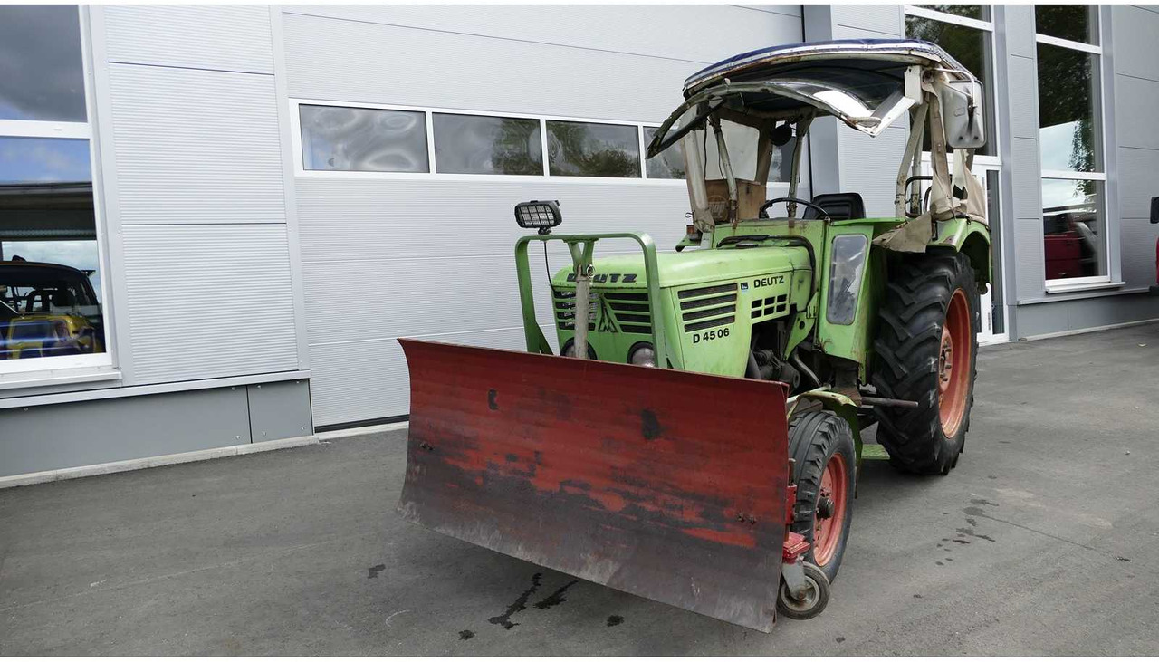 Deutz D 45 - Trator: foto 2 Deutz D 45 - Trator: foto 2