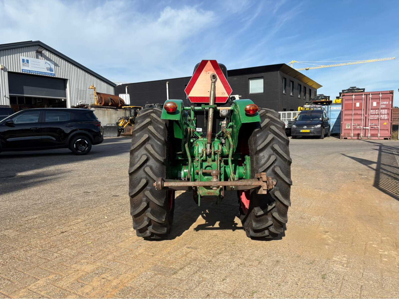 Deutz D30-PF - Mini trator: foto 4 Deutz D30-PF - Mini trator: foto 4