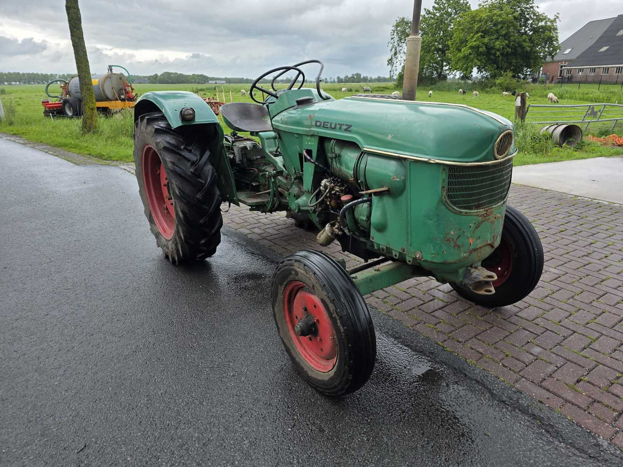 Deutz D40 Turbo - Trator: foto 3 Deutz D40 Turbo - Trator: foto 3