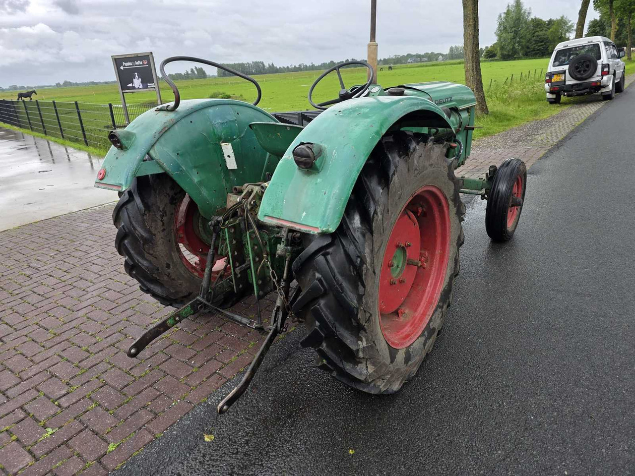 Deutz D40 Turbo - Trator: foto 5 Deutz D40 Turbo - Trator: foto 5