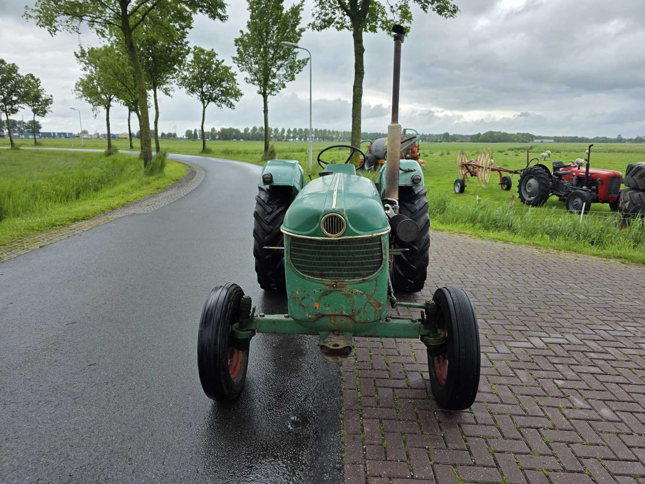 Deutz D40 Turbo - Trator: foto 2 Deutz D40 Turbo - Trator: foto 2