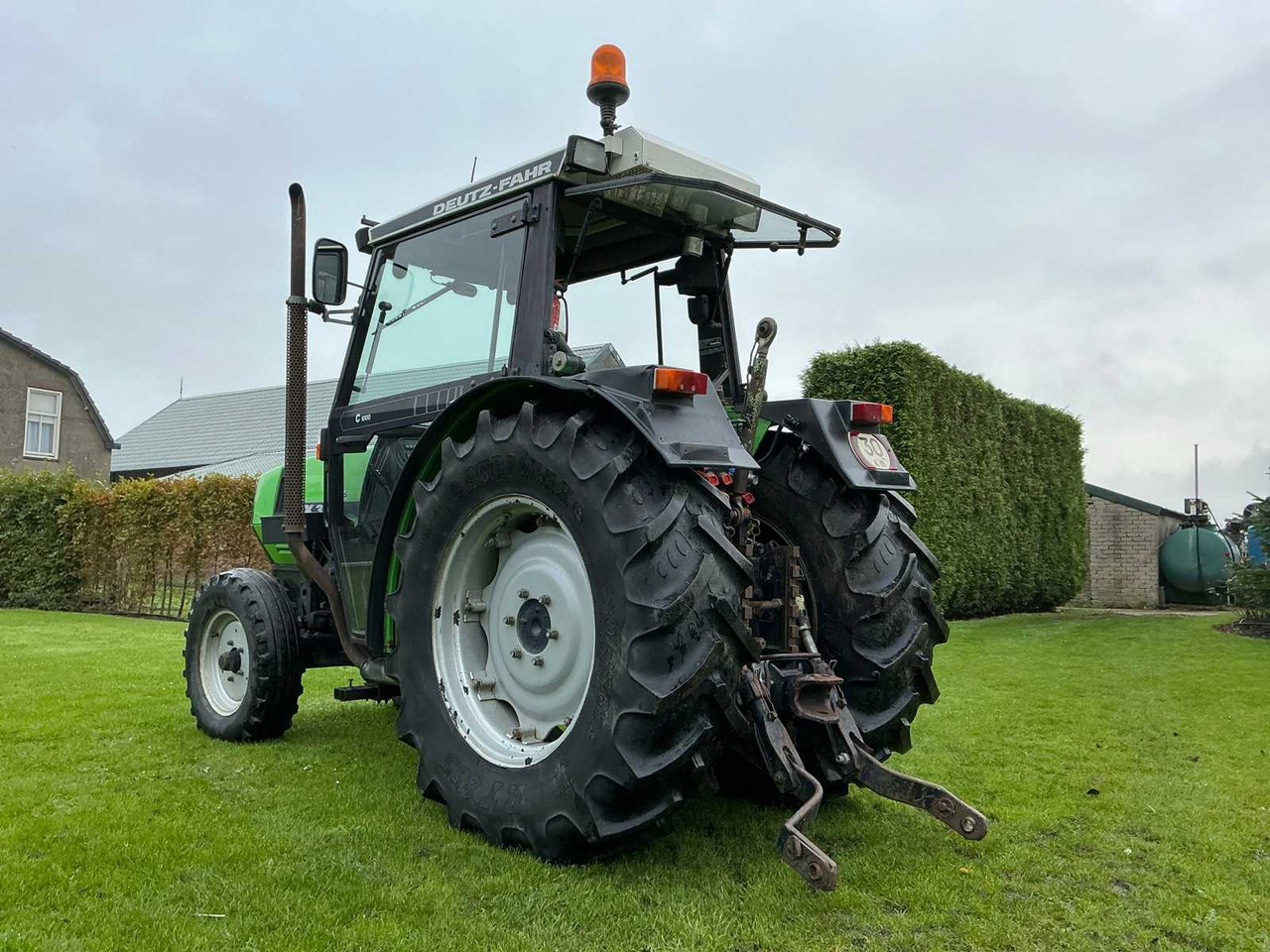 Deutz DX 3.70F - Mini trator: foto 3 Deutz DX 3.70F - Mini trator: foto 3
